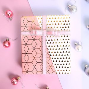 Papier cadeau en feuille d'or – Image 1