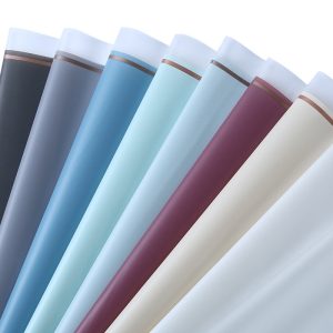 Papier cadeau imperméable transparent unicolore – Image 3