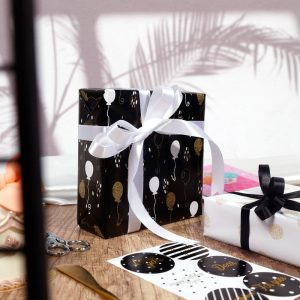 Papier d'emballage pour cadeaux d'anniversaire – Image 3