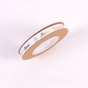 Ruban de Noël en polyester estampé or de 2,5 cm – Image 5