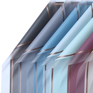 Papier cadeau imperméable transparent unicolore – Image 4