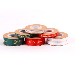 Ruban de Noël en polyester estampé or de 2,5 cm – Image 3