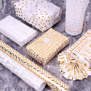 Papier cadeau en feuille d'or – Image 3