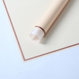 Papier cadeau imperméable transparent unicolore – Image 6