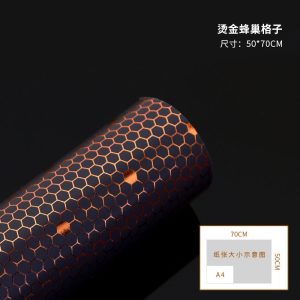 Papier cadeau en feuille d'or – Image 12