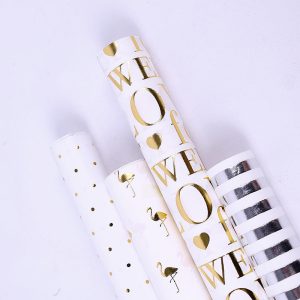 Papier cadeau en feuille d'or – Image 4