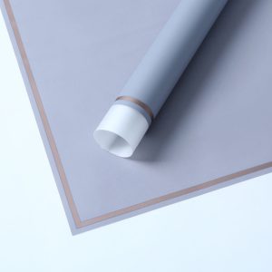 Papier cadeau imperméable transparent unicolore – Image 7