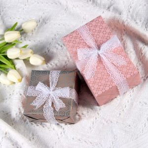 Papier cadeau en feuille d'or – Image 2