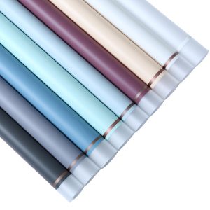 Papier cadeau imperméable transparent unicolore – Image 1